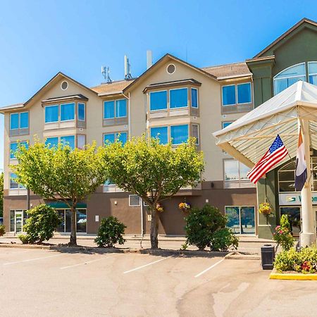 Sandman Hotel Victoria Exterior foto